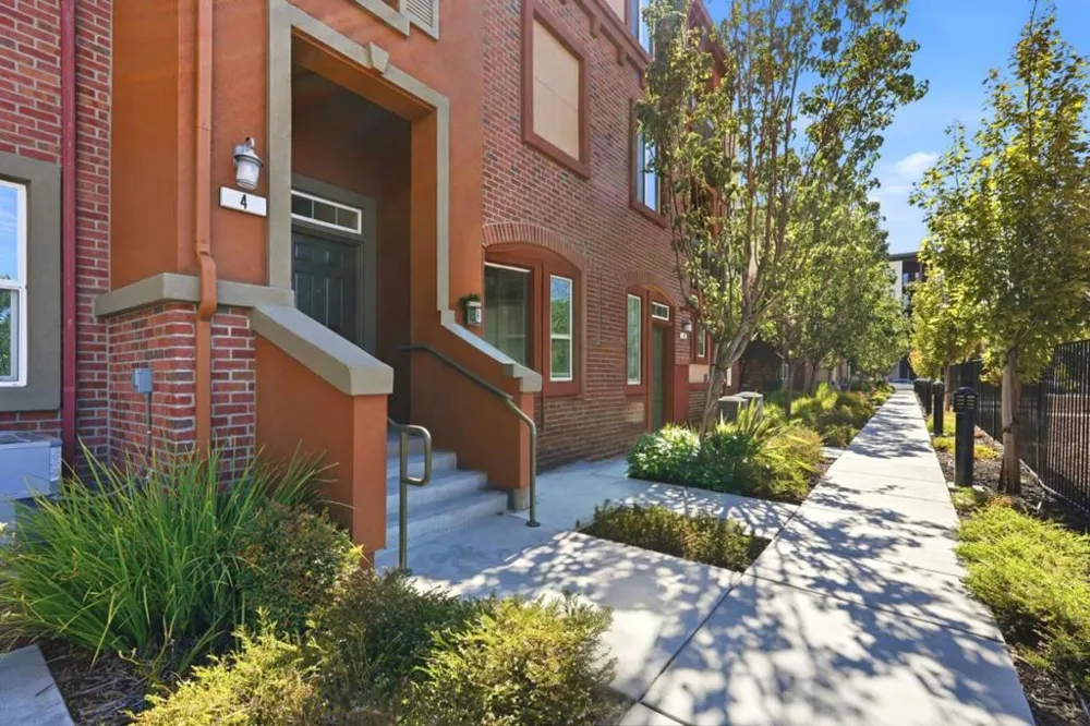 1025 Bellante Lane #4 San Jose, CA 95131
