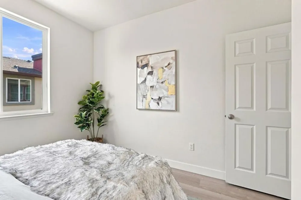 1025 Bellante Lane #4 San Jose, CA 95131