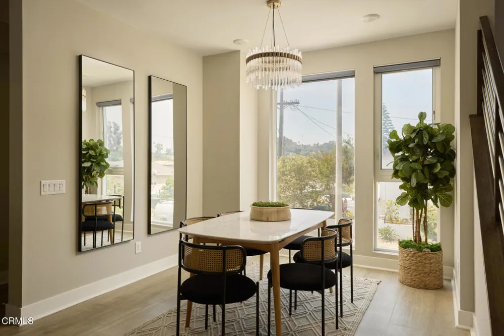 6899 Pollard Street Los Angeles, CA 90042