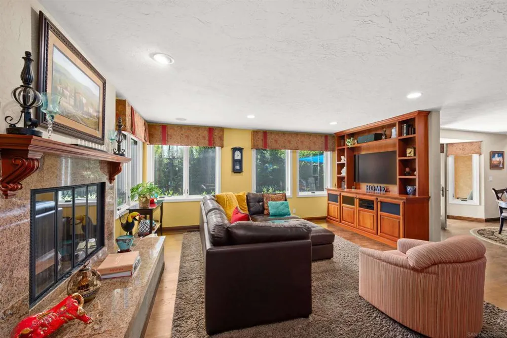 2188 Cordero Rd Del Mar, CA 92014