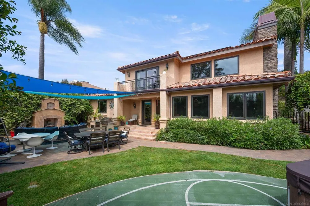 2188 Cordero Rd Del Mar, CA 92014