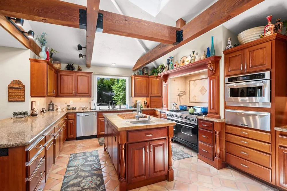 2188 Cordero Rd Del Mar, CA 92014