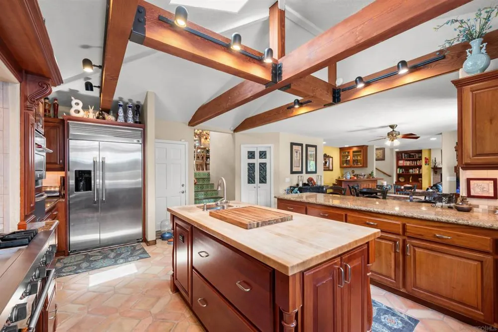 2188 Cordero Rd Del Mar, CA 92014