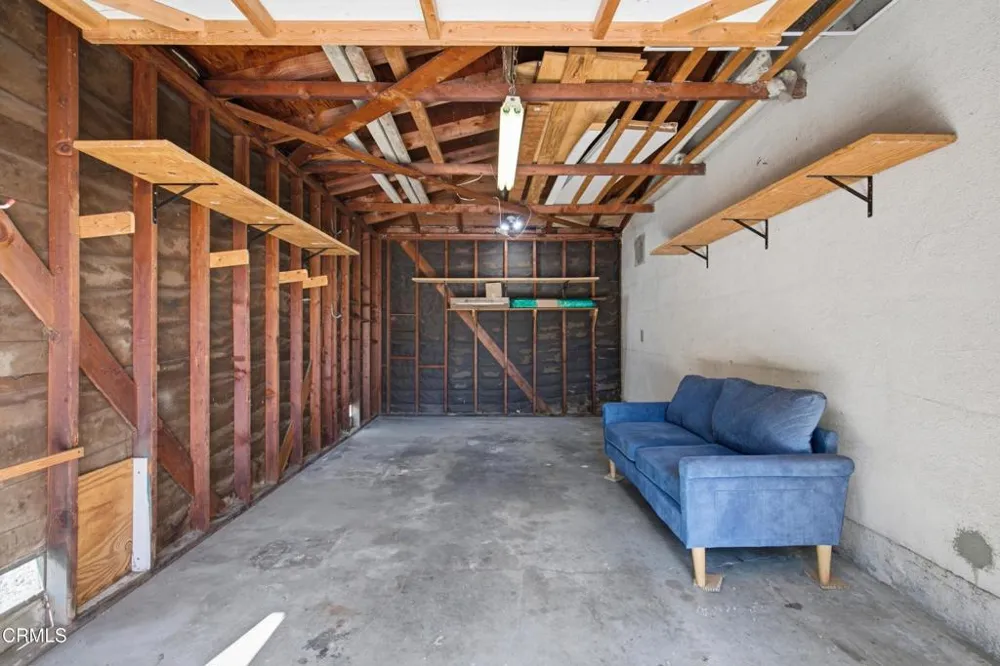 2101 Minoru Drive Altadena, CA 91001