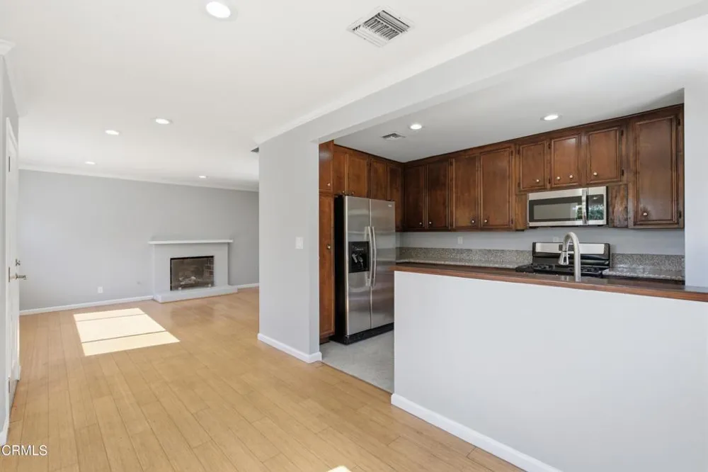 2101 Minoru Drive Altadena, CA 91001