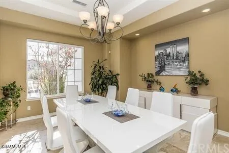 5431 Via Olas Newbury Park, CA 91320