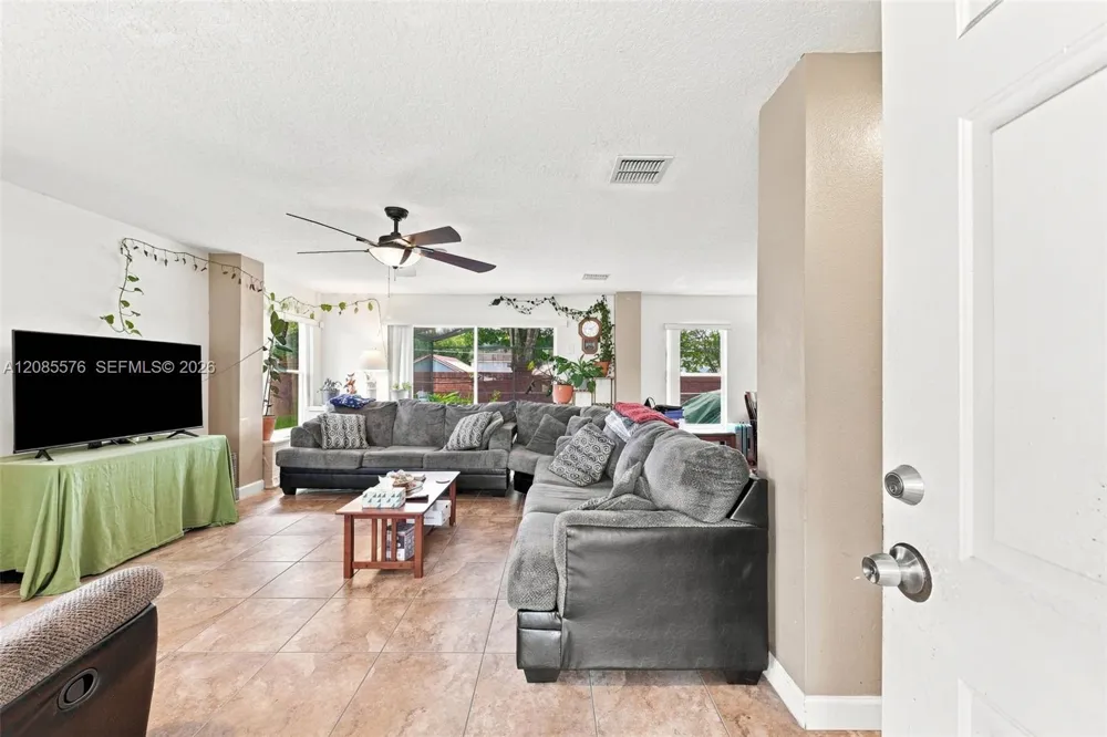 611 Abaco Kissimmee, FL 34746