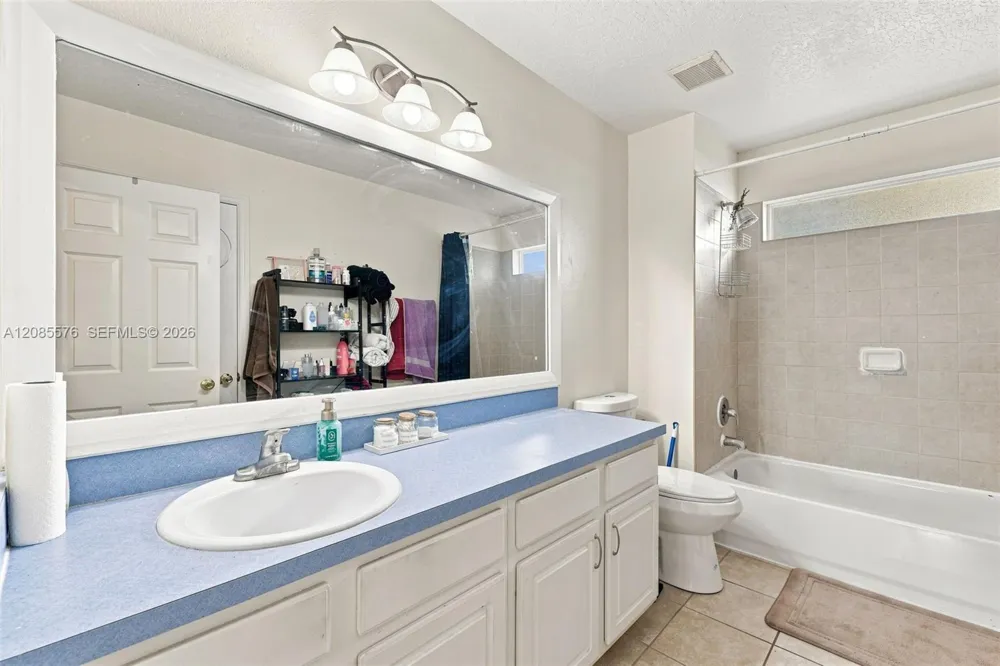 611 Abaco Kissimmee, FL 34746
