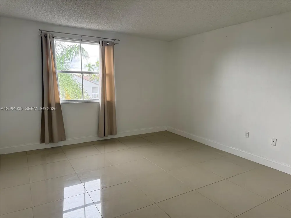 4639 NW 97th Ct #18 Doral, FL 33178