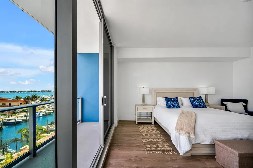 220 Lake Shore Drive #502 Lake Park, FL 33403