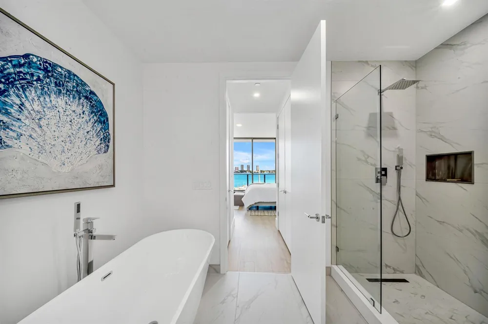 220 Lake Shore Drive #502 Lake Park, FL 33403