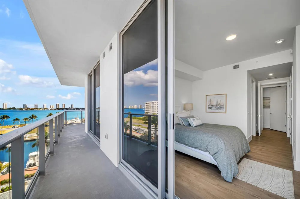 220 Lake Shore Drive #502 Lake Park, FL 33403