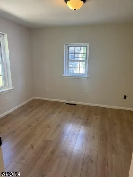 76 S Lincoln Ave Washington, NJ 07882