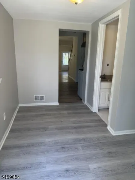 76 S Lincoln Ave Washington, NJ 07882