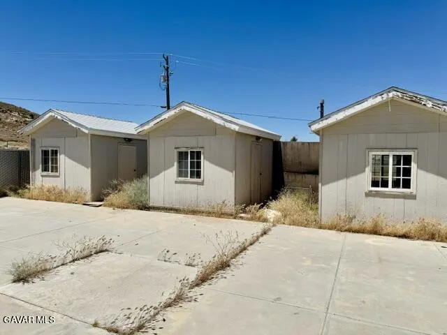 48245 235th Street Lancaster, CA 93536