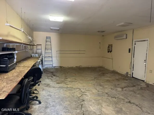 48245 235th Street Lancaster, CA 93536