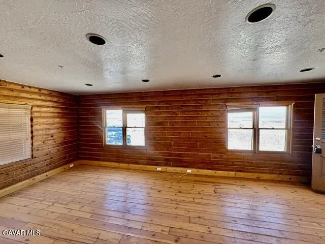48245 235th Street Lancaster, CA 93536