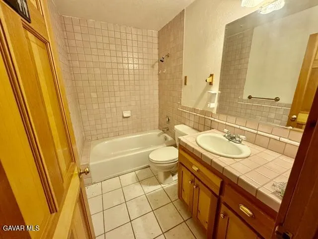 48245 235th Street Lancaster, CA 93536