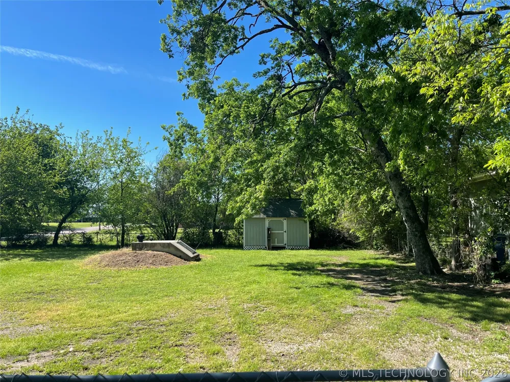 346 W 8th Street Atoka, OK 74525