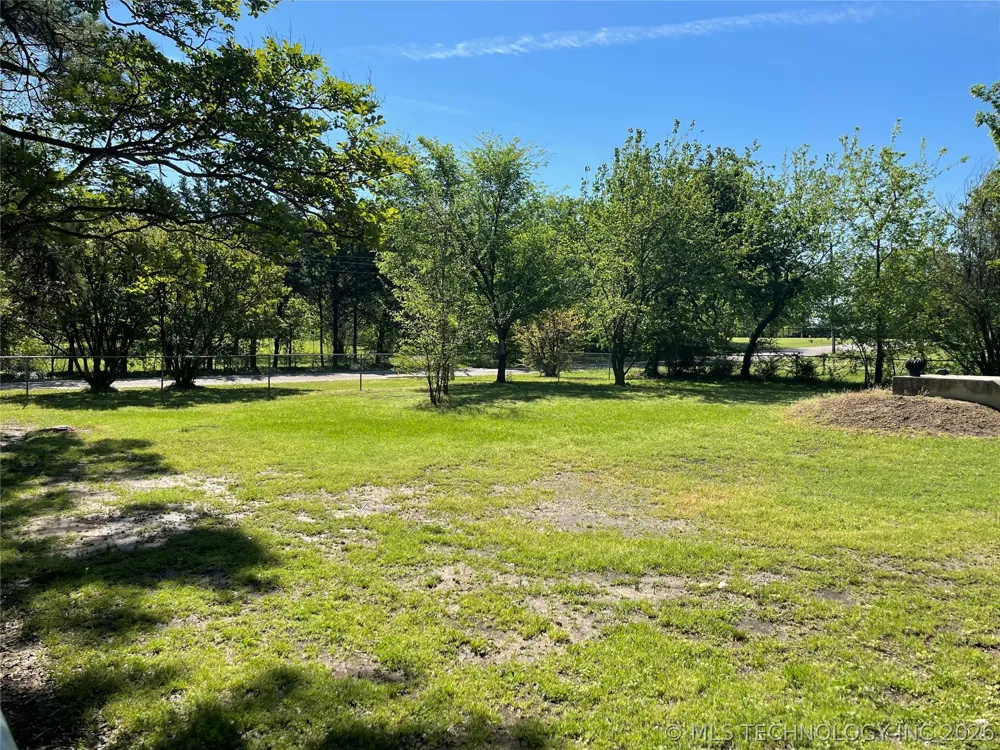 346 W 8th Street Atoka, OK 74525