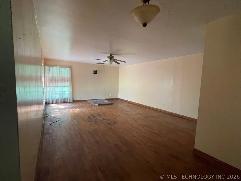 346 W 8th Street Atoka, OK 74525