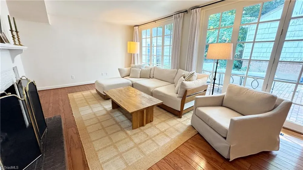 612 Peachtree Street Lexington, NC 27292
