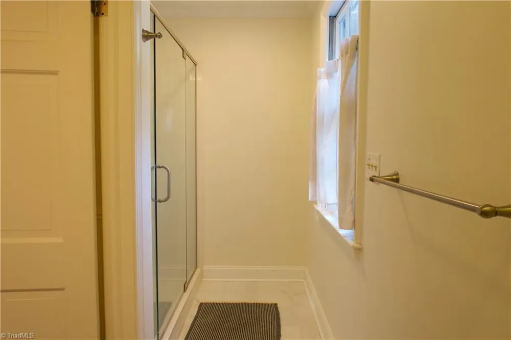 612 Peachtree Street Lexington, NC 27292