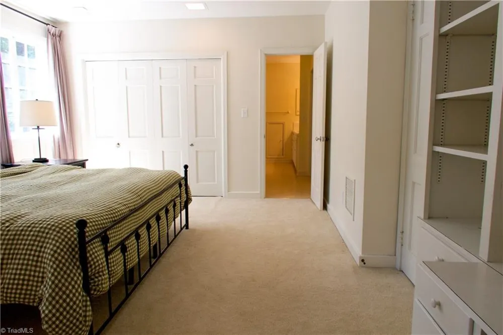 612 Peachtree Street Lexington, NC 27292