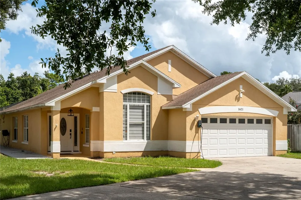 1621 BOULDER CREEK Apopka, FL 32712