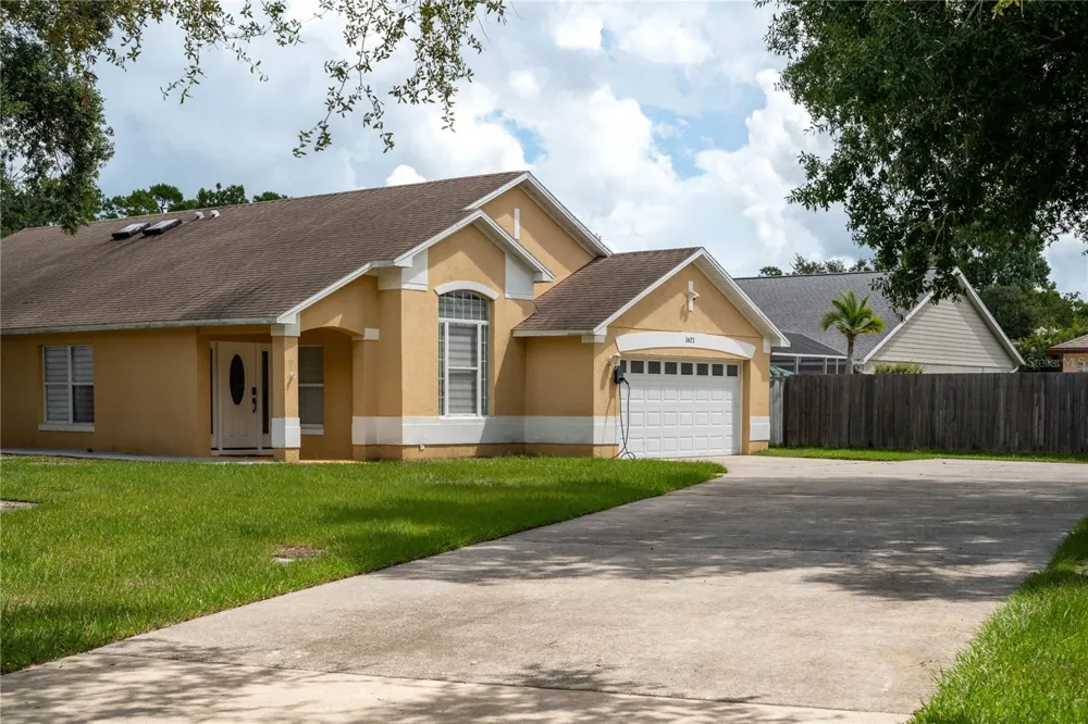 1621 BOULDER CREEK Apopka, FL 32712