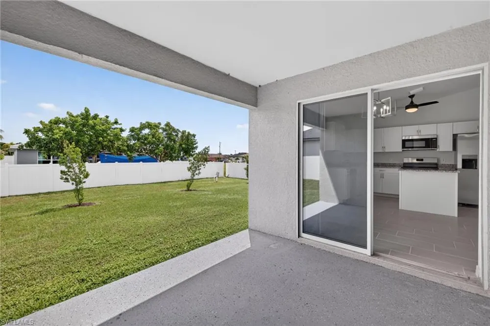 3307 Andalusia Boulevard Cape Coral, FL 33909