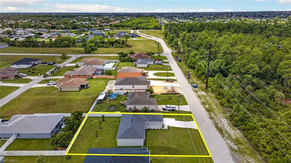 3307 Andalusia Boulevard Cape Coral, FL 33909