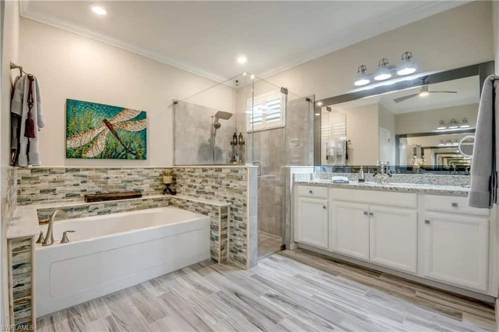 16556 Bonita Landing Circle Bonita Springs, FL 34135