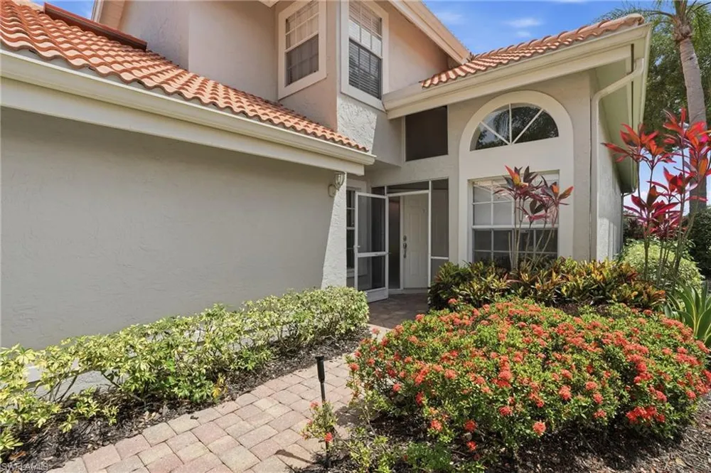 120 Napa Ridge Way Naples, FL 34119