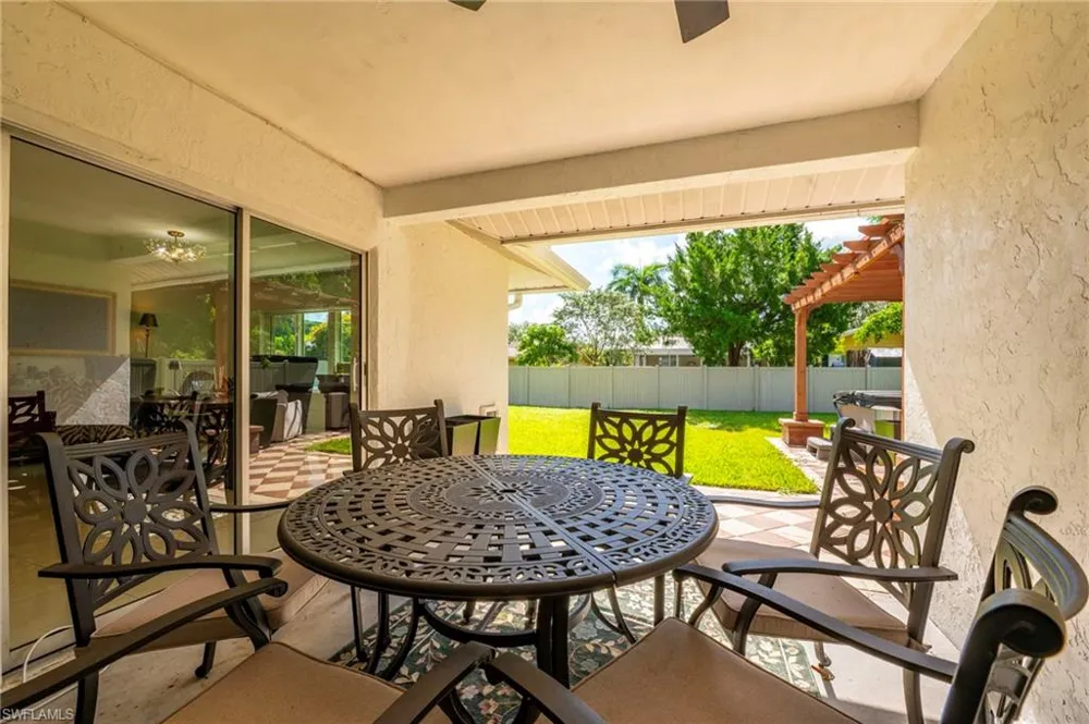 178 Westwood Drive Naples, FL 34110