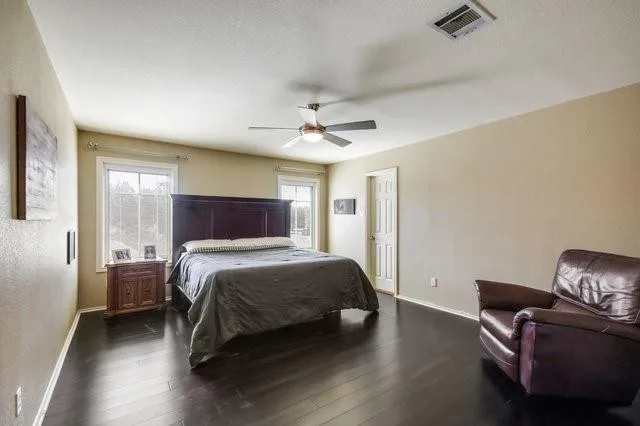 1102 Port Daniel Drive Leander, TX 78641