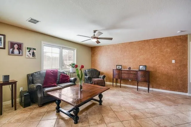 1102 Port Daniel Drive Leander, TX 78641