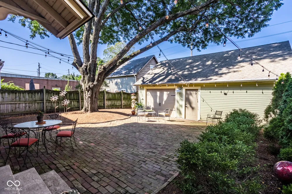 1928 Delaware Street Indianapolis, IN 46202