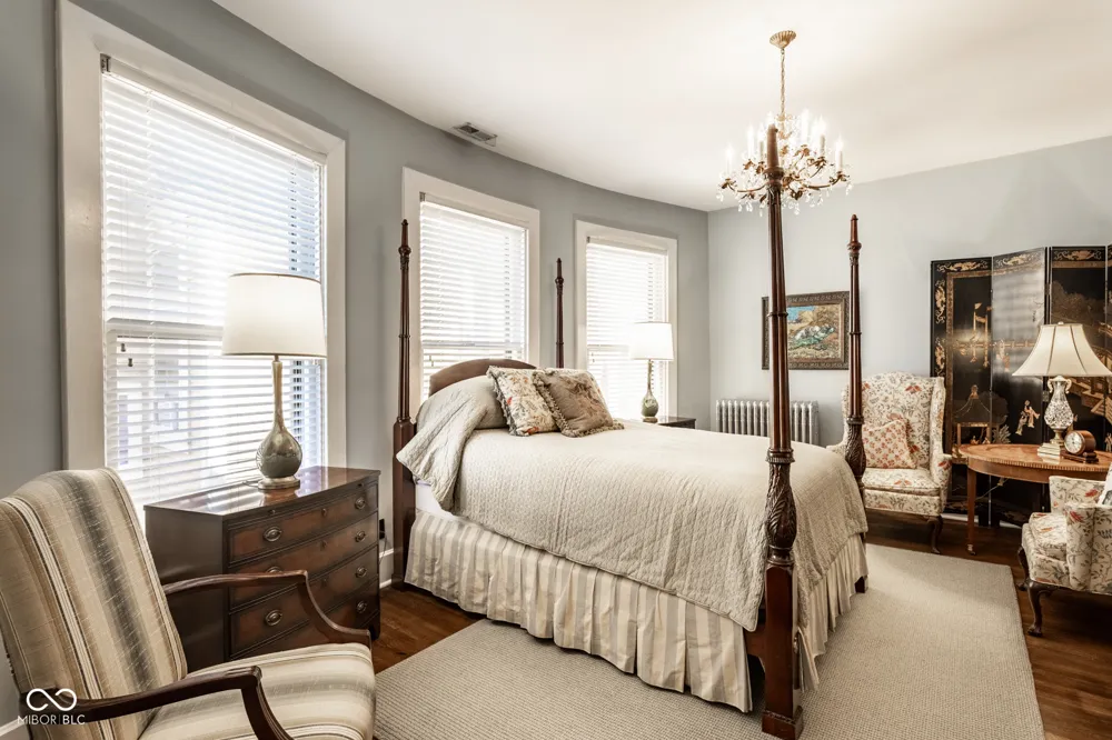 1928 Delaware Street Indianapolis, IN 46202