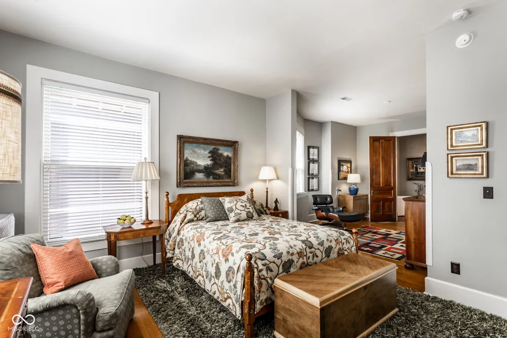 1928 Delaware Street Indianapolis, IN 46202