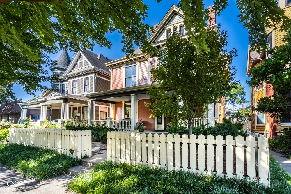 1928 Delaware Street Indianapolis, IN 46202