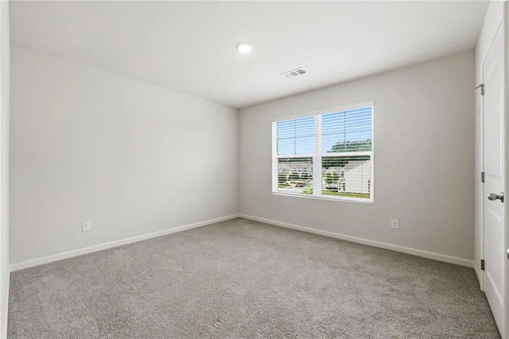 6000R Screech Owl Drive Flowery Branch, GA 30542