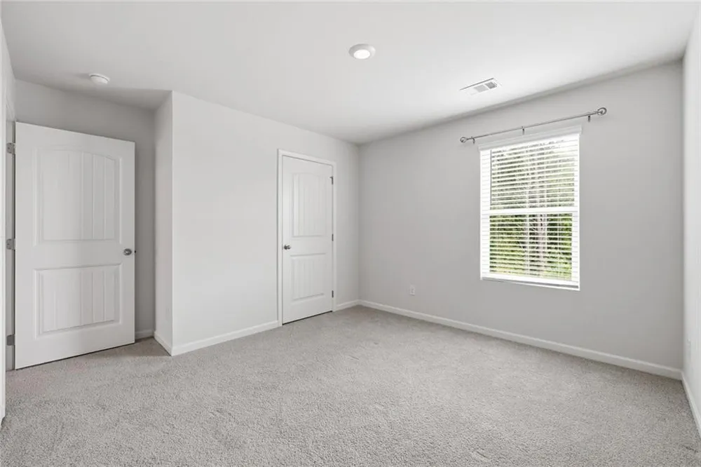 6000R Screech Owl Drive Flowery Branch, GA 30542