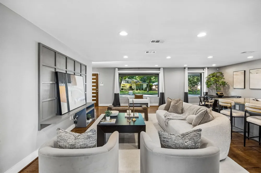 9815 Fitzroy Drive Dallas, TX 75238