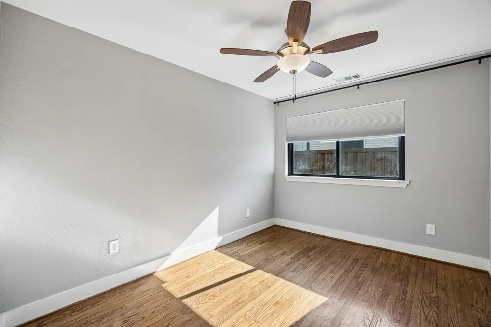 9815 Fitzroy Drive Dallas, TX 75238