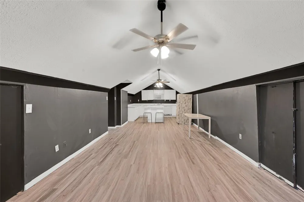 310 Rock Island Street #4 Angleton, TX 77515