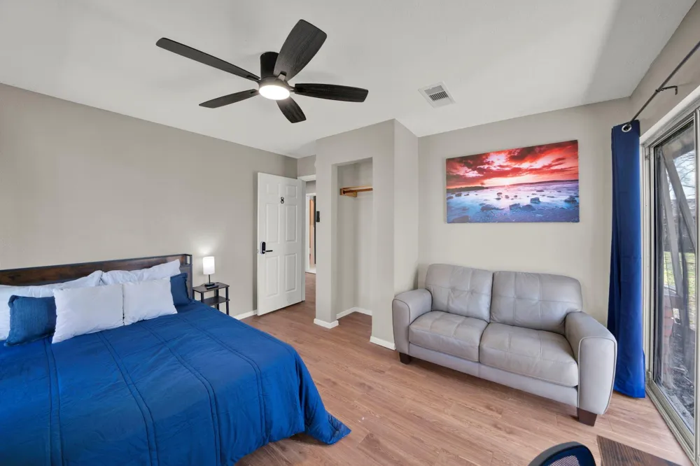 3826 Noah Street Houston, TX 77021