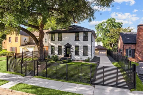 2613 Wichita Street