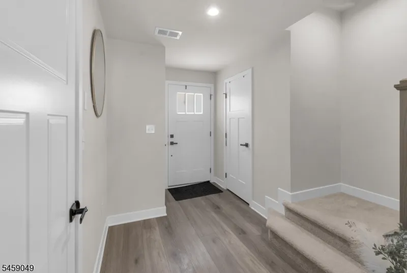 3 Saw Mill Cir Hackettstown Town, NJ 07840