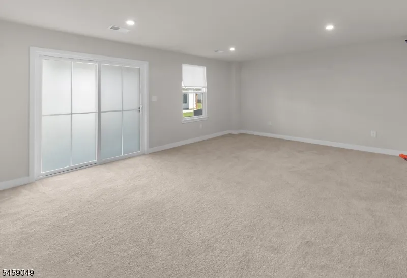 3 Saw Mill Cir Hackettstown Town, NJ 07840